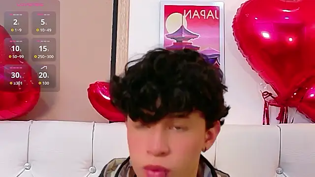 Snapshot of Axel__Evans chatting on 02/27/26, 12:38 Axel Evans online show from 02/27/26, 12:38