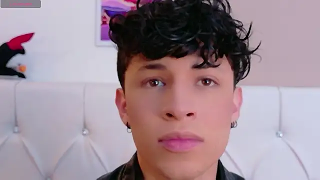 Axel  Evans online show from 04/22/26, 12:28