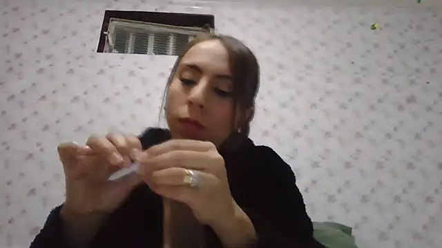 Roselingalvis13 online show from 02/15/26, 03:14