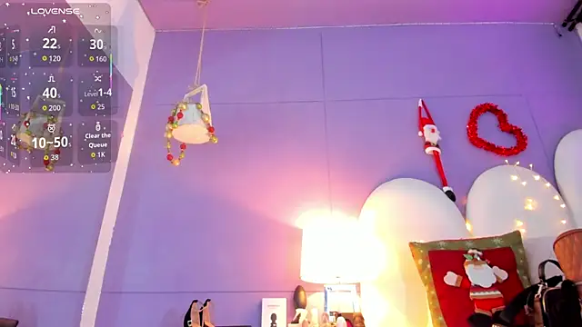 Snapshot of my_aleja_ chatting on 12/20/25, 01:07 my aleja online show from 12/20/25, 01:07