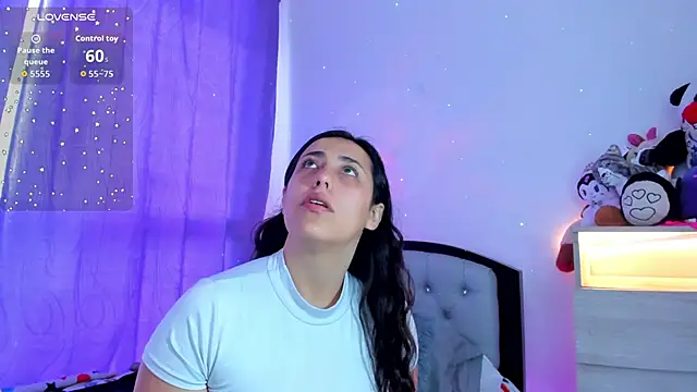 Snapshot of my_aleja_ chatting on 02/06/26, 01:14 my aleja online show from 02/06/26, 01:14