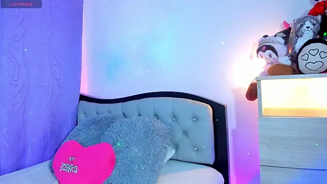 Snapshot of my_aleja_ chatting on 02/20/26, 11:43 my aleja online show from 02/20/26, 11:43