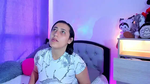 Snapshot of my_aleja_ chatting on 02/23/26, 12:46 my aleja online show from 02/23/26, 12:46