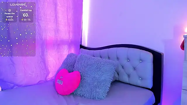 Snapshot of my_aleja_ chatting on 03/02/26, 12:12 my aleja online show from 03/02/26, 12:12