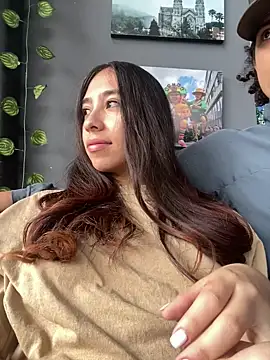 juliie star online show from 09/18/25, 05:59