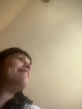 SarettaB90 online show from 09/29/25, 12:10