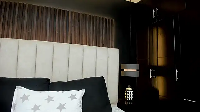 Matilda Liz online show from 04/23/26, 01:24