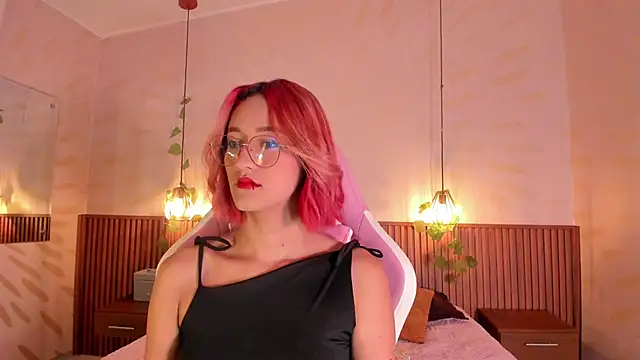 daphne courtis online show from 04/22/26, 03:09