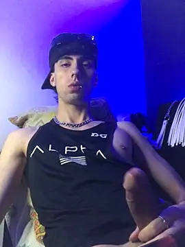 Snapshot of redmen69 chatting on 10/10/25, 11:20 redmen69 online show from 10/10/25, 11:20