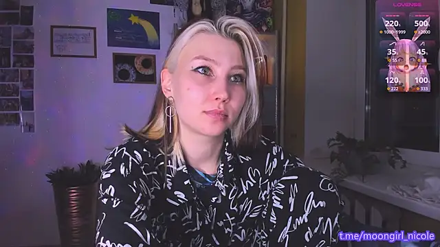 Nicole matt online show from 12/14/25, 09:08