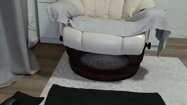 Milo9210 online show from 04/16/26, 09:39