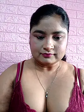 hornyriyanka online show from 04/05/26, 02:31