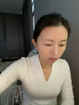 haiyan125216 online show from 11/11/25, 05:40