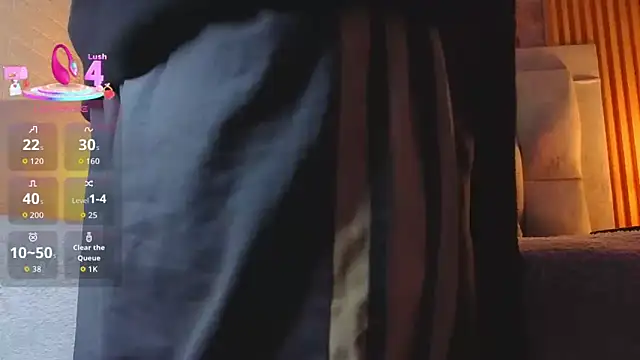 Snapshot of pipedark_ chatting on 11/30/25, 05:00 pipedark online show from 11/30/25, 05:00