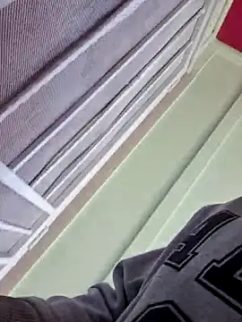 uratre online show from 04/27/26, 02:59