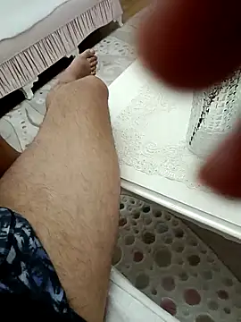 Snapshot of Yaman_33 chatting on 02/17/26, 06:03 Yaman 33 online show from 02/17/26, 06:03