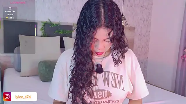 Celine Lee online show from 01/07/26, 03:03