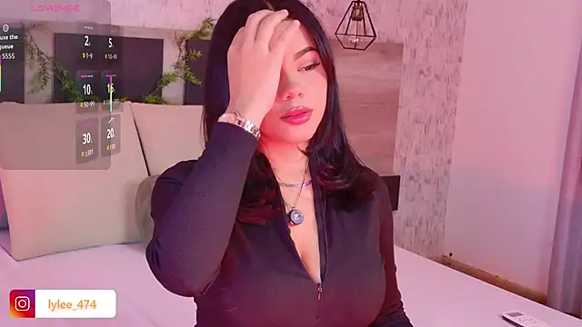 Celine Lee online show from 02/05/26, 06:12