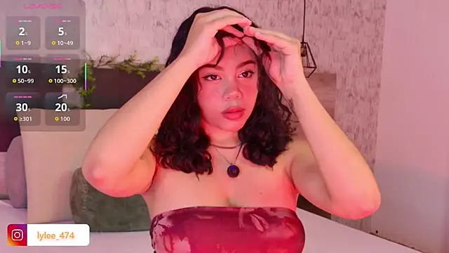 Celine Lee online show from 02/09/26, 07:40