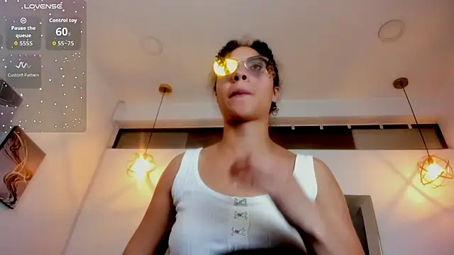 Snapshot of Hanna_Cornee_ chatting on 01/31/26, 07:11 Hanna Cornee online show from 01/31/26, 07:11