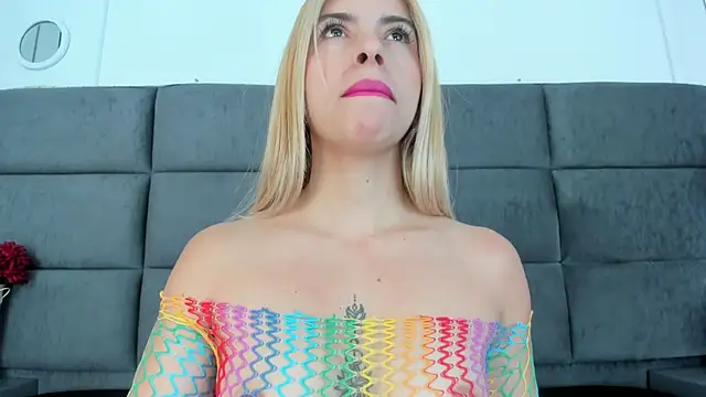 Barbiie 98 online show from 10/11/25, 01:53