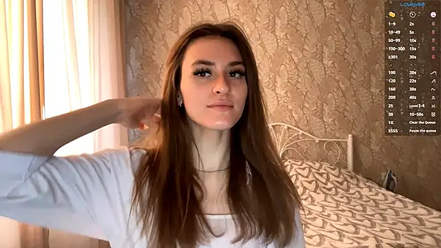 miainheat online show from 10/21/25, 09:54