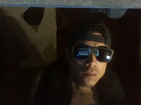 Lunaty00 online show from 04/19/26, 07:40