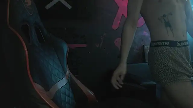 Snapshot of min1pekka chatting on 09/20/25, 02:01 min1pekka online show from 09/20/25, 02:01