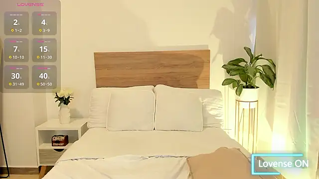 Lea Joness online show from 03/10/26, 08:36