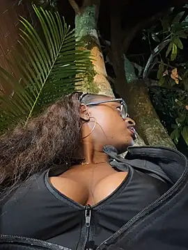 darle volant online show from 04/23/26, 04:24