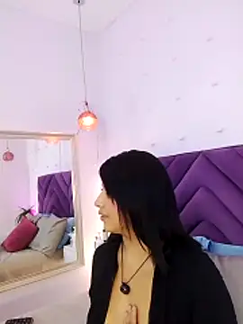 Kaylachannell online show from 04/21/26, 03:46