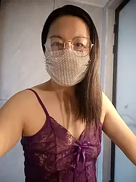 chengcheng12 online show from 11/03/25, 12:57