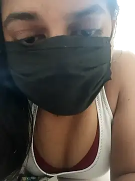 nishaa baby online show from 10/05/25, 06:12