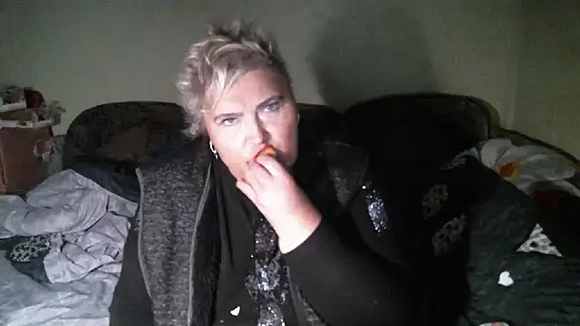 Lana555 online show from 12/14/25, 02:44