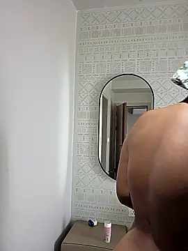 Lexiluv1 online show from 01/14/26, 10:43