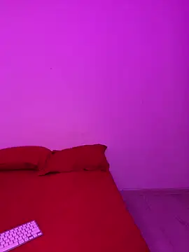 Mihadttraf online show from 09/15/25, 12:54