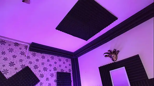 Mihadttraf online show from 04/19/26, 06:10