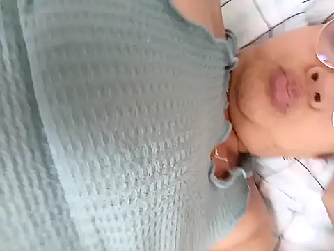 Asuna yuuky online show from 10/20/25, 11:54