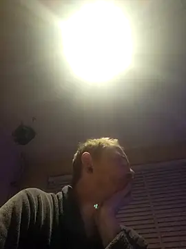 Snapshot of piercingpik chatting on 02/25/26, 10:52 piercingpik online show from 02/25/26, 10:52