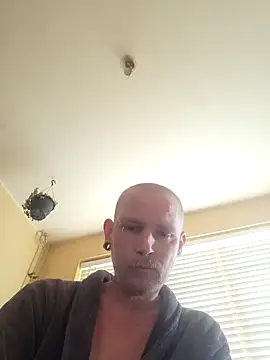 piercingpik online show from 06/04/26, 01:28