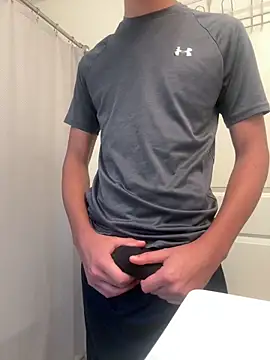 Snapshot of Ryan_12xX chatting on 03/21/26, 09:29 Ryan 12xX online show from 03/21/26, 09:29