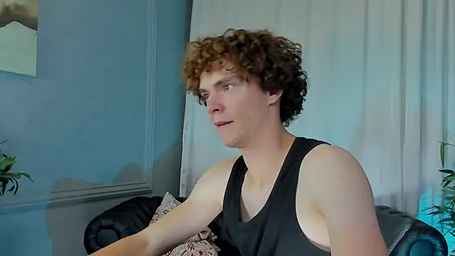 Snapshot of Tommy_Jamm chatting on 09/12/25, 03:23 Tommy Jamm online show from 09/12/25, 03:23