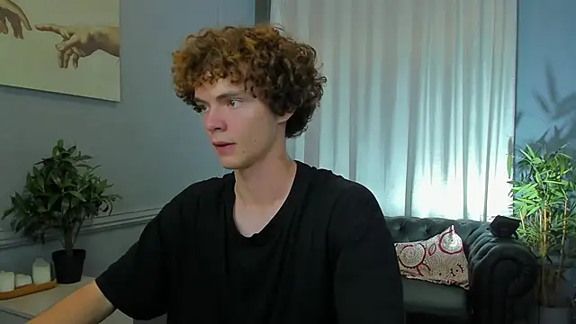 Snapshot of Tommy_Jamm chatting on 09/16/25, 03:02 Tommy Jamm online show from 09/16/25, 03:02