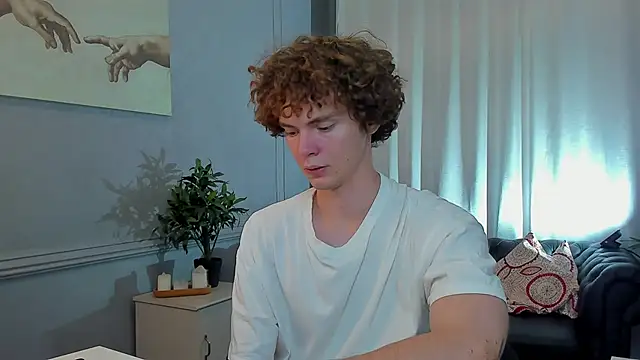 Snapshot of Tommy_Jamm chatting on 09/26/25, 03:16 Tommy Jamm online show from 09/26/25, 03:16