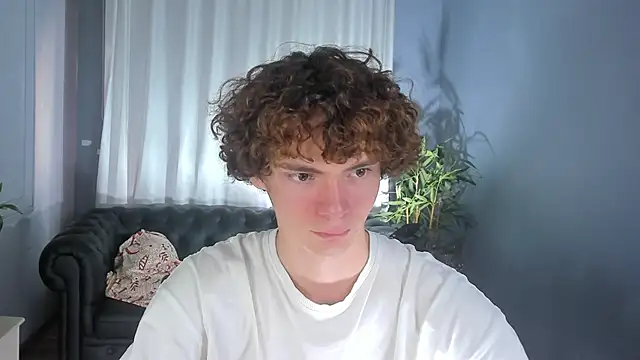 Snapshot of Tommy_Jamm chatting on 10/07/25, 11:40 Tommy Jamm online show from 10/07/25, 11:40