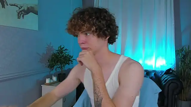 Snapshot of Tommy_Jamm chatting on 10/15/25, 10:04 Tommy Jamm online show from 10/15/25, 10:04