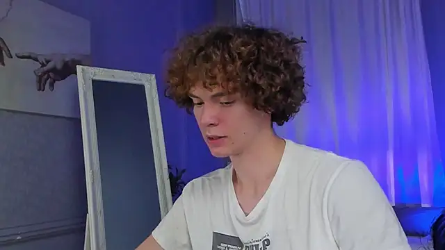 Snapshot of Tommy_Jamm chatting on 10/30/25, 10:06 Tommy Jamm online show from 10/30/25, 10:06