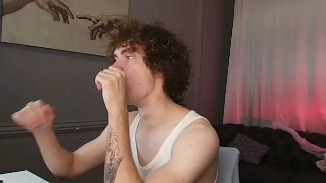 Snapshot of Tommy_Jamm chatting on 11/03/25, 03:02 Tommy Jamm online show from 11/03/25, 03:02