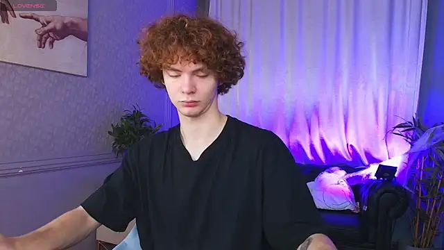 Snapshot of Tommy_Jamm chatting on 11/05/25, 09:42 Tommy Jamm online show from 11/05/25, 09:42