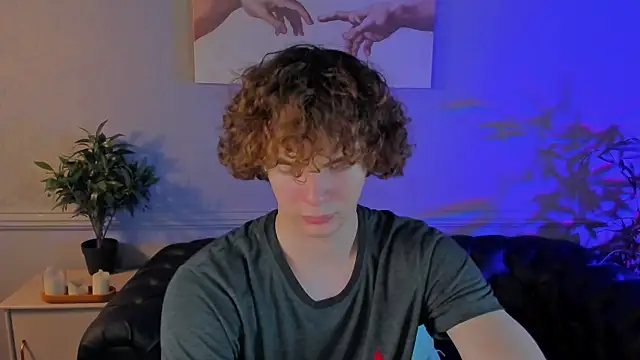 Snapshot of Tommy_Jamm chatting on 11/28/25, 03:25 Tommy Jamm online show from 11/28/25, 03:25